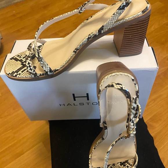 Snake skin Halston sandals. - Picture 3 of 5